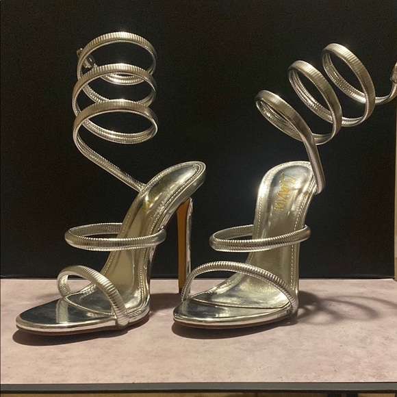 Elegant Silver Strappy Heels - Picture 1 of 3